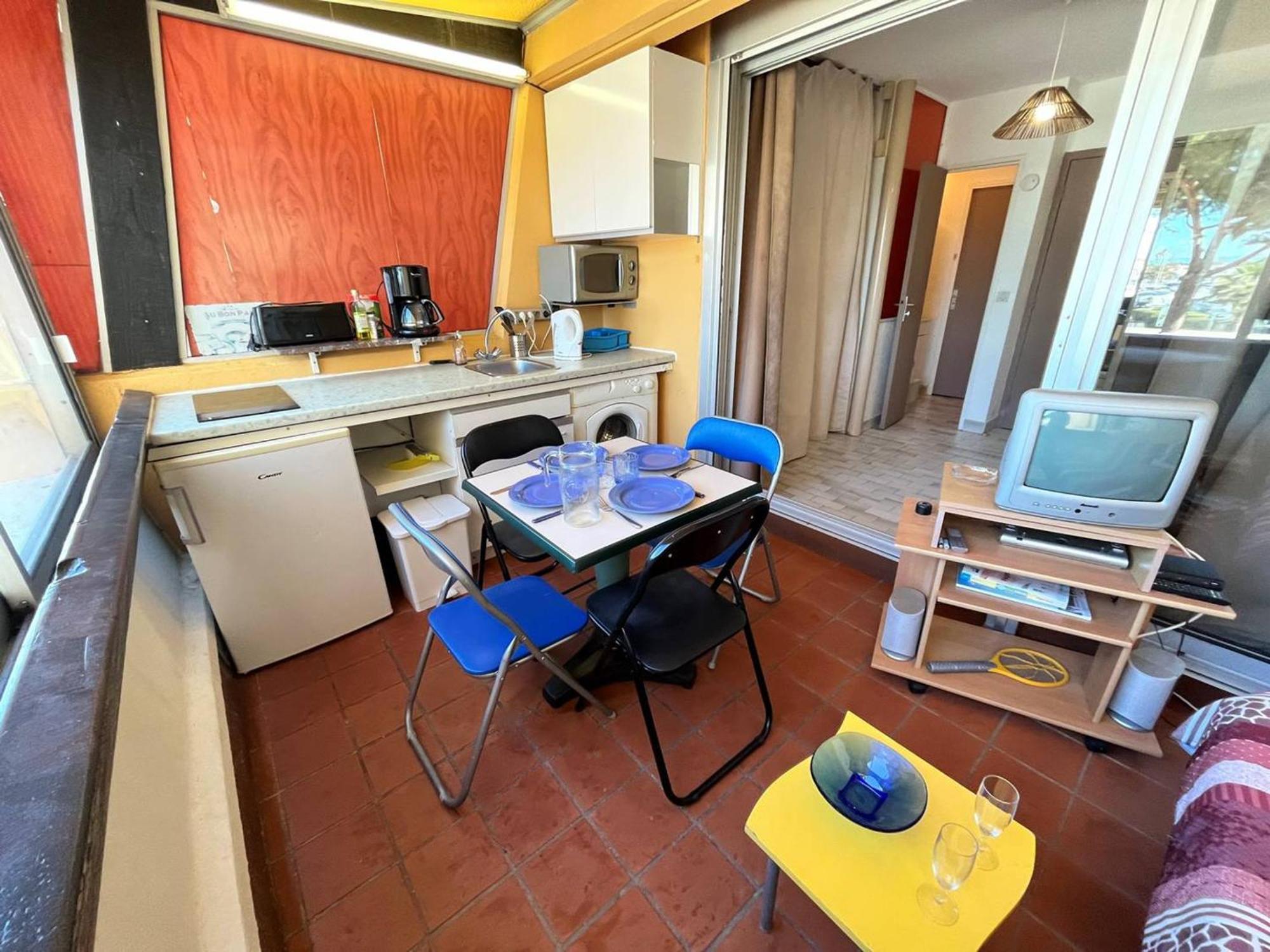 شقة Studio Naturiste Avec Parking Au Cap D'Agde, Proche Plage - Fr-1-249A-15 المظهر الخارجي الصورة